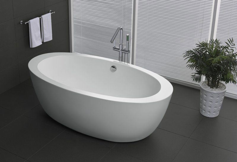 Акриловая ванна BELBAGNO BB67-1700, 1700x900x600 Акриловая ванна BELBAGNO BB67-1700, 1700x900x600