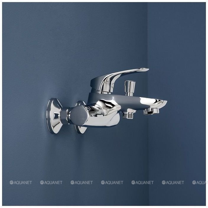 Смеситель для ванны с душем Aquanet Techno SD90881 Смеситель для ванны с душем Aquanet Techno SD90881