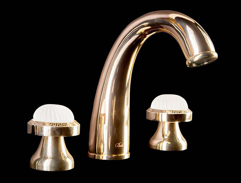 Смеситель для раковины на 3 отверстия_Комплект Смеситель для раковины на 3 отверстия_Комплект