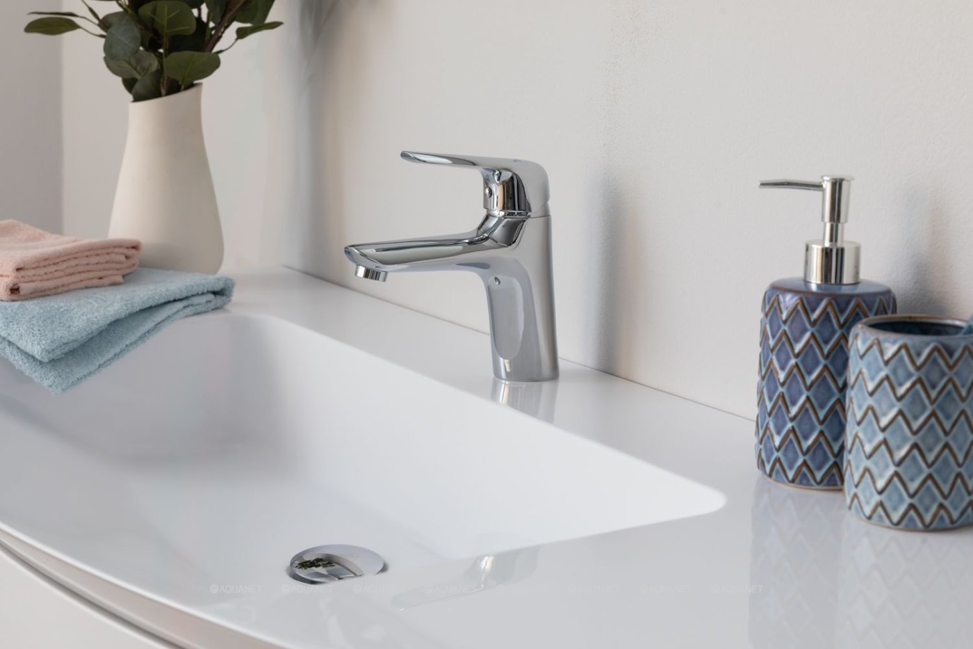 Смеситель для раковины Aquanet Pragmatic AF430-10С Смеситель для раковины Aquanet Pragmatic AF430-10С