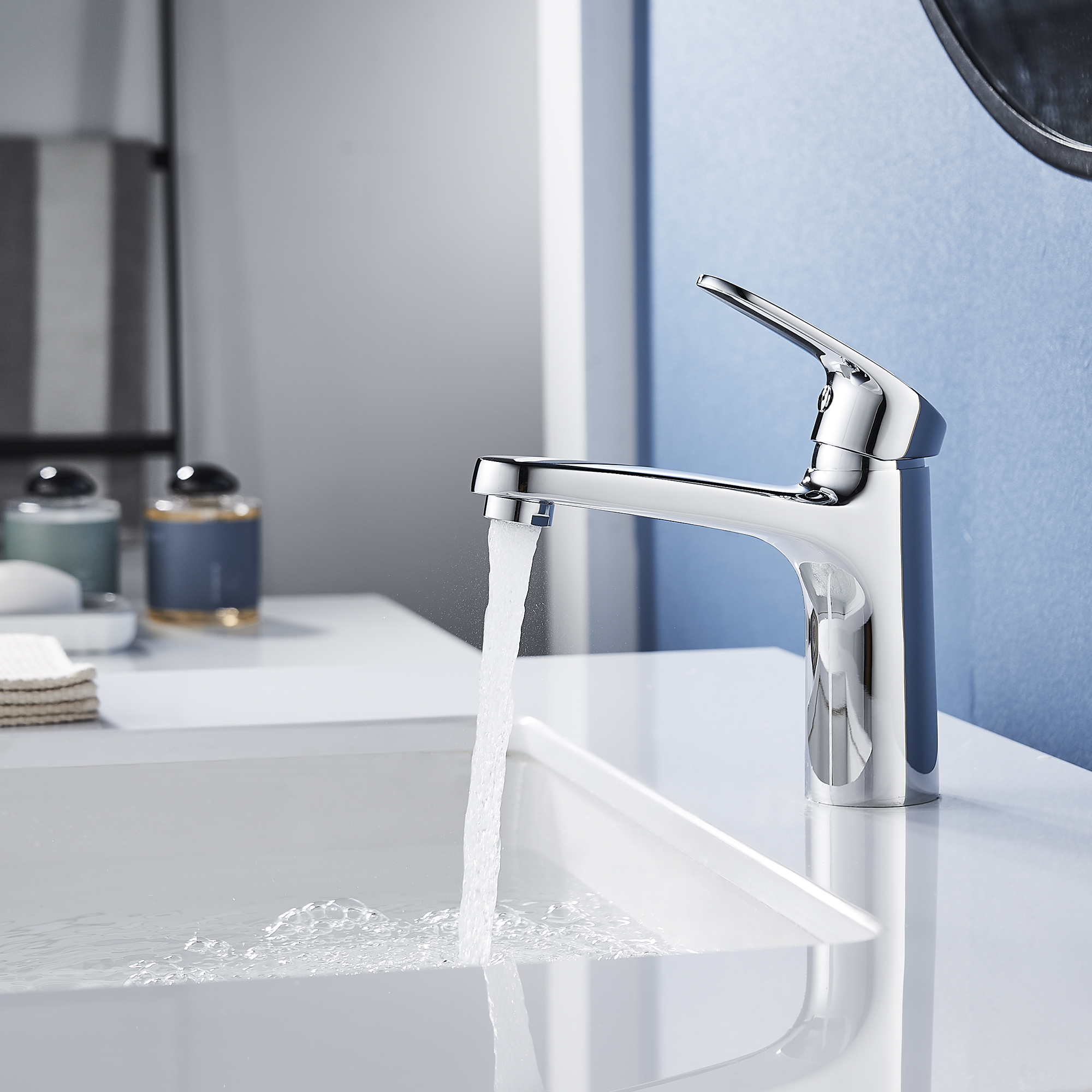 Смеситель Rossinka RS45-11 для раковины Смеситель Rossinka RS45-11 для раковины