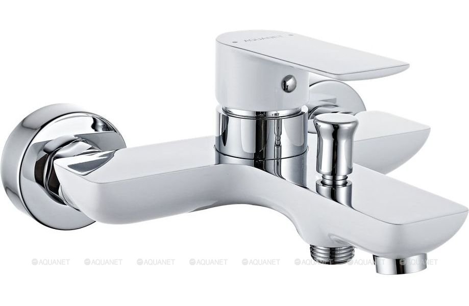 Смеситель для ванны с душем Aquanet Arctic AF520-20СW Смеситель для ванны с душем Aquanet Arctic AF520-20СW