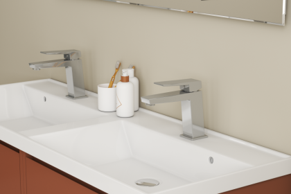 Смеситель для умывальника RUSH Thira (TR3625-11) Смеситель для умывальника RUSH Thira (TR3625-11)