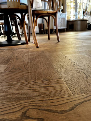 Кварцевый паркет Quartz Parquet Английская Ёлка Дуб Рустикальный, 33-410, 5/0,6 мм  Кварцевый паркет Quartz Parquet Английская Ёлка Дуб Рустикальный, 33-410, 5/0,6 мм