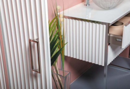 Пенал MONACO белый глянец + хром без ножек 868-WCR Boheme