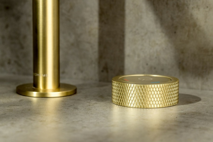 Смеситель автоматический для раковины на 2 отв. TECH Matt Gold Смеситель автоматический для раковины на 2 отв. TECH Matt Gold