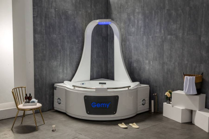 Акриловая ванна Gemy 170х170 G9070 K