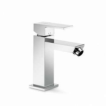 Смеситель для биде FUTURA однорычажный с донным клапаном, хром Смеситель для биде FUTURA однорычажный с донным клапаном, хром