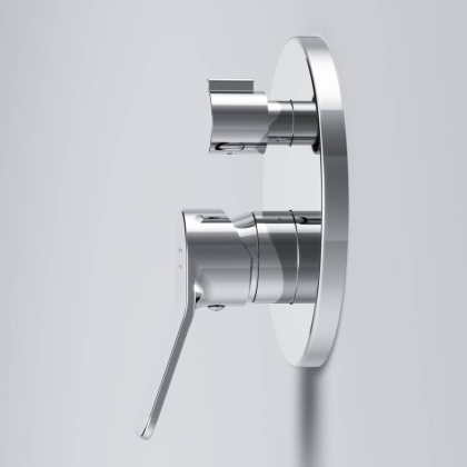 F85A55000 X-Joy Смеситель встроенный на 3 потребителя, хром