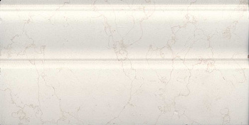 Плинтус FMA001R Белгравия светлый обрезной  30*15*17 (1уп/8шт), шт Плинтус FMA001R Белгравия светлый обрезной  30*15*17 (1уп/8шт), шт