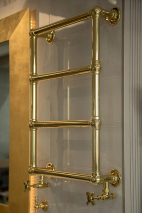 Полотенцесушитель водяной 750x500mm , золото (нерж.. сталь) Полотенцесушитель водяной 750x500mm , золото (нерж.. сталь)