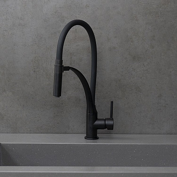 Смеситель для кухни с гибким изливом, высота излива 18 см, длина 22 см, черный