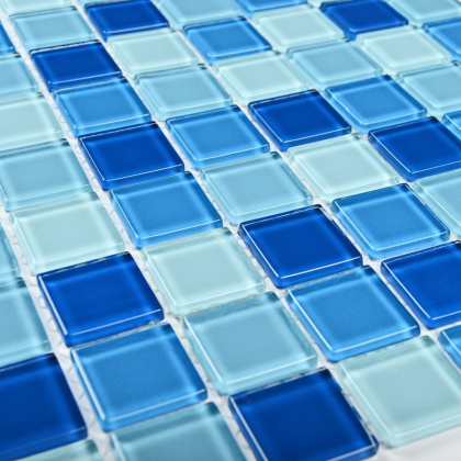 Мозаика стеклянная Navy blu (чип 4*25*25) 300*300(22шт-1.98м2), м2