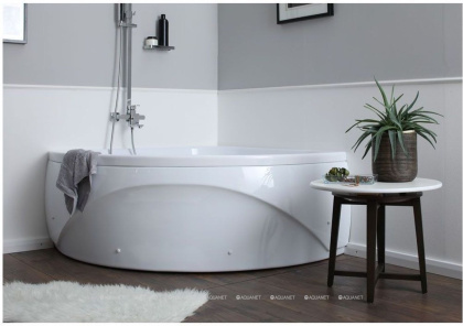 Акриловая ванна Aquanet Vitoria 130x130