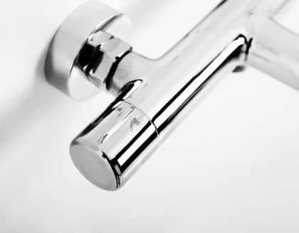 UNO Смеситель для ванны и душа, хром UNO-VASM-CRM UNO Смеситель для ванны и душа, хром UNO-VASM-CRM