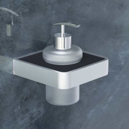 Стеклянный диспенсер для жидкого мыла Jupiter с настенным держателем, 15,3х12х12,1 см, цвет черный с серебром, DA7736900