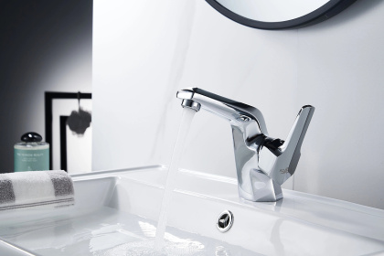 Смеситель Rossinka RS44-11 для раковины Смеситель Rossinka RS44-11 для раковины