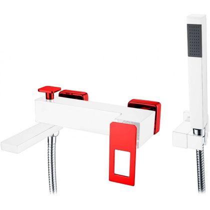 Смеситель Q для ванны WhiteRed Смеситель Q для ванны WhiteRed