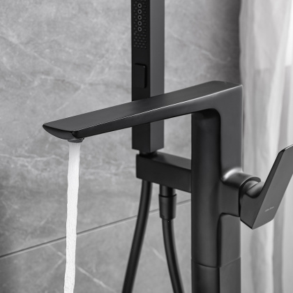 Смеситель для ванны с душем Allen Brau Infinity 5.21009-31 (с внутренней частью) черный матовый