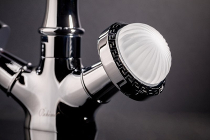 Смеситель для умывальника, высокий_Комплект