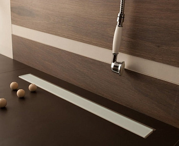 13701201 Душевой лоток Pestan Confluo Frameless Line 300 Black Glass Исполнение: Черный 