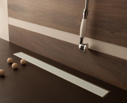 13701201 Душевой лоток Pestan Confluo Frameless Line 300 Black Glass Исполнение: Черный 