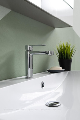 Смеситель для раковины Aquanet Passion AF300-10С Смеситель для раковины Aquanet Passion AF300-10С