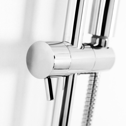 UNO-SAL-CRM Душевая штанга с подвижным держателем для душа Исполнение: Хром 