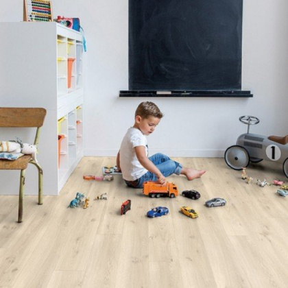 Виниловый ламинат Quick-Step Дуб светло-бежевый BACL40017 (9шт/2,105м2) 1251*187*4,5, м2