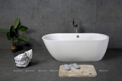 Акриловая ванна BELBAGNO BB203-1800-830