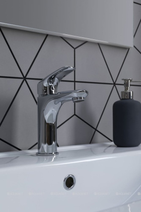 Смеситель для раковины Aquanet Atletic AF310-10С Смеситель для раковины Aquanet Atletic AF310-10С