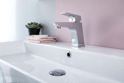 Смеситель для раковины Aquanet Gotic AF440-10С Смеситель для раковины Aquanet Gotic AF440-10С