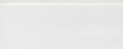 Плинтус Флориан белый матовый обрезной 30x12x1,3 Плинтус Флориан белый матовый обрезной 30x12x1,3